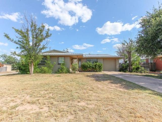 House for sale in Howard, Texas