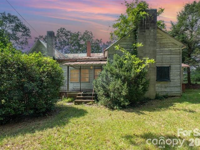 House for sale in Shelby, North Carolina