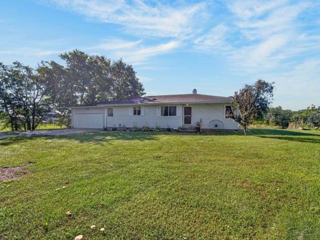 House for sale in Carlisle, Warren County