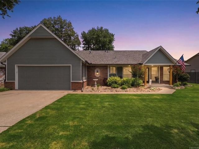 House for sale in Rogers, Oklahoma