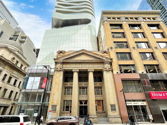 Condo for sale in Toronto, Golden Horseshoe