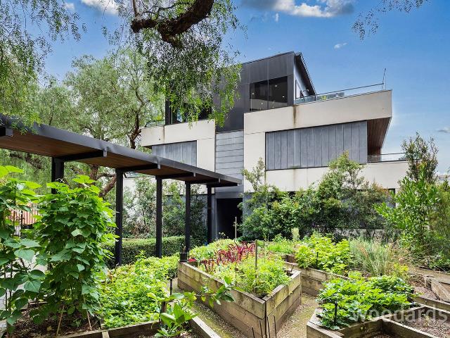 Apartment for rent in Camberwell, Melbourne