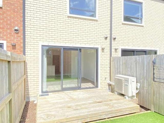 Townhouse for rent in Auckland