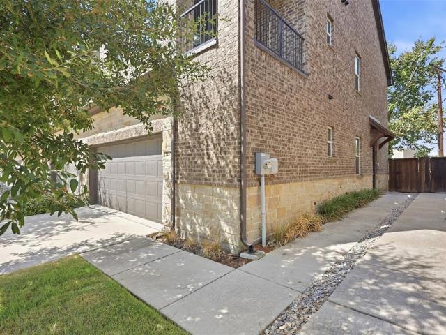 Townhouse for sale in Sachse, Texas