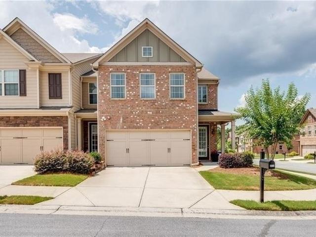Townhouse for sale in Buford, Gwinnett County