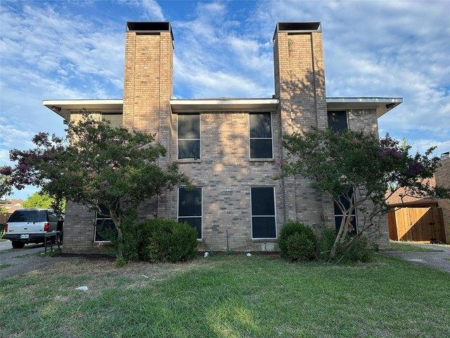 Townhouse for sale in Carrollton, Texas