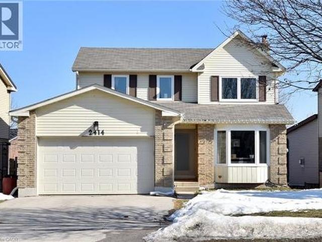 House for sale in Burlington, Ontario