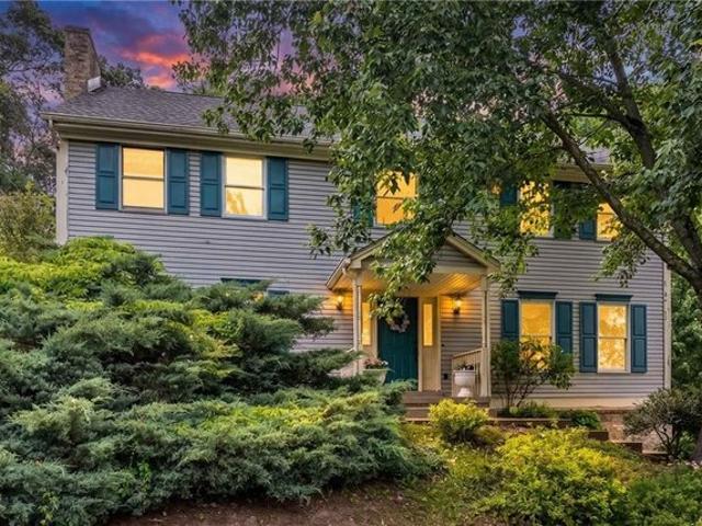 House for sale in Wexford, Pennsylvania