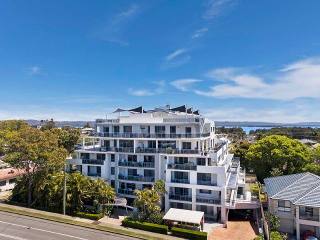 Apartment for rent in The Entrance, New South Wales