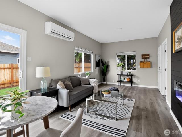Condo for sale in Everett, Washington