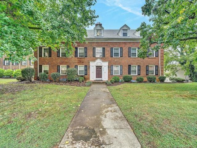 Condo for sale in Virginia