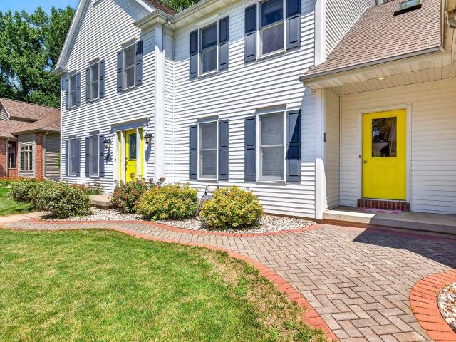 House for sale in Neenah, Wisconsin