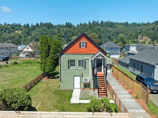 House for sale in Hoquiam, Washington