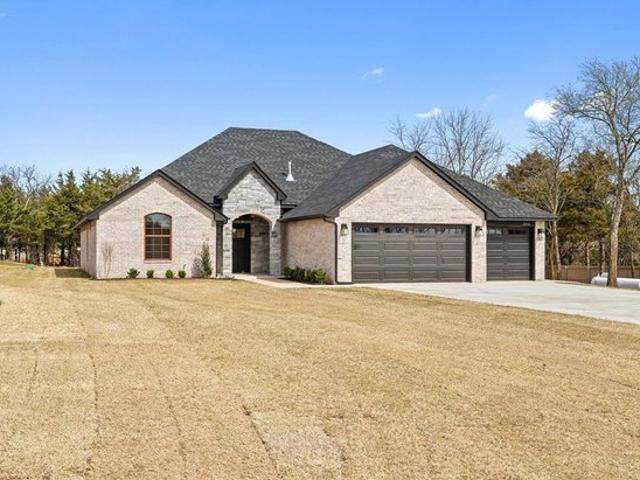 House for sale in Blanchard, Oklahoma