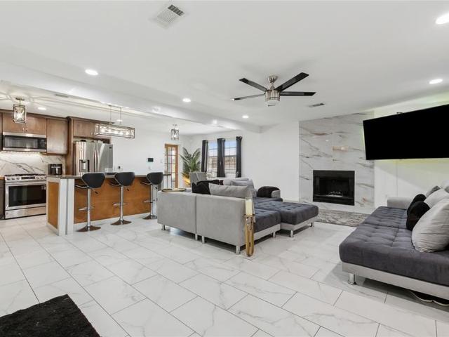 House for sale in Violet House for sale in Violet