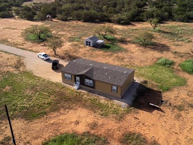 House for sale in Bronte, Texas