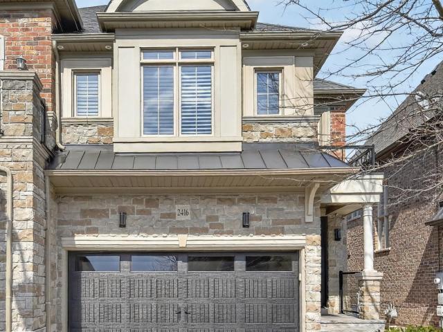 Townhouse for sale in Woburn, Ontario