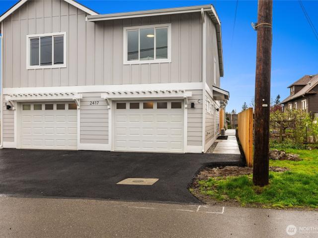 Condo for sale in Everett, Washington
