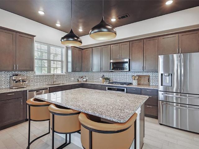 Townhouse for sale in Denton, Texas
