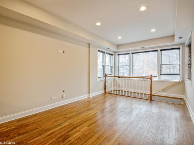 Property for rent in Chicago Park, Illinois
