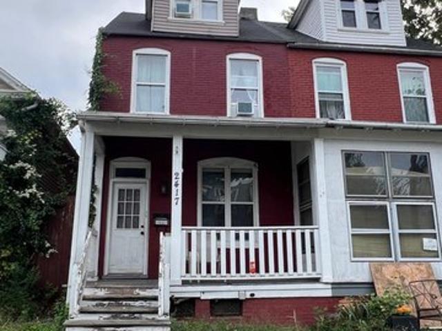 Townhouse for sale in Harrisburg, Pennsylvania