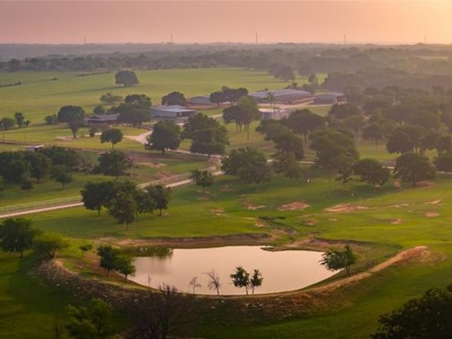 Farm for sale in Hamilton, Texas