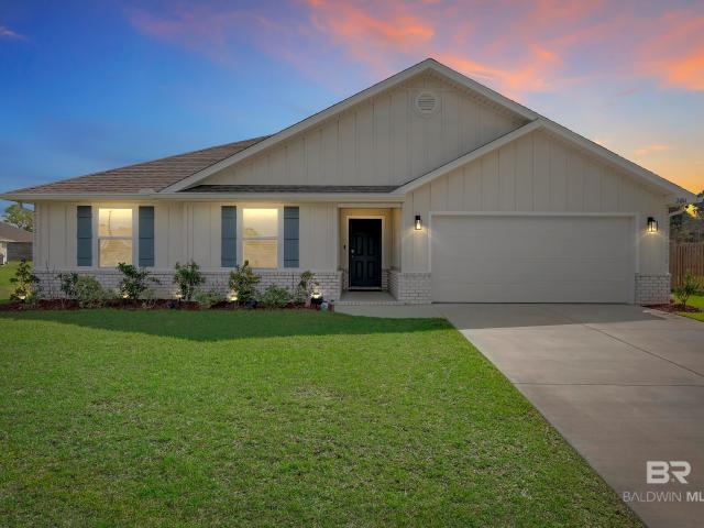 House for sale in Elberta, Alabama