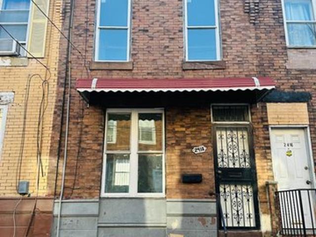 Townhouse for sale in South Philadelphia, Philadelphia