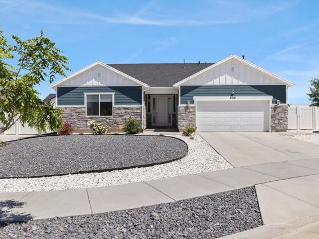 House for sale in Syracuse, Utah