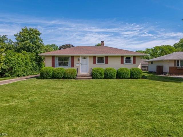 House for sale in North Olmsted, Ohio