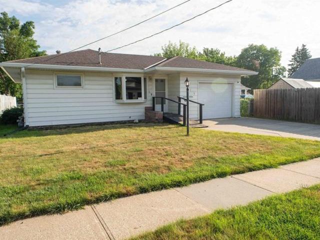 House for sale in Woodbury, Iowa