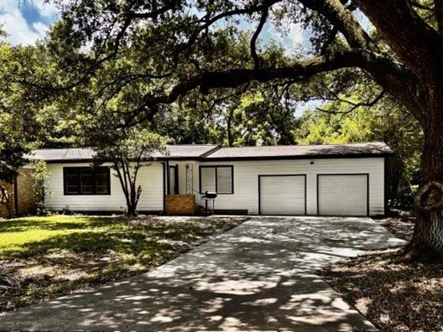 House for sale in La Marque, Texas