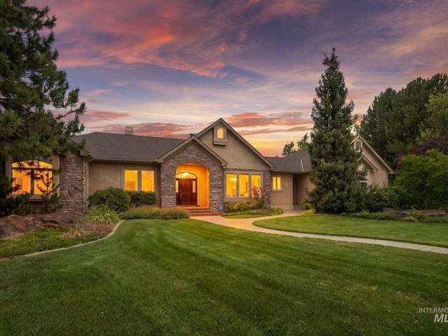 House for sale in Eagle, Idaho
