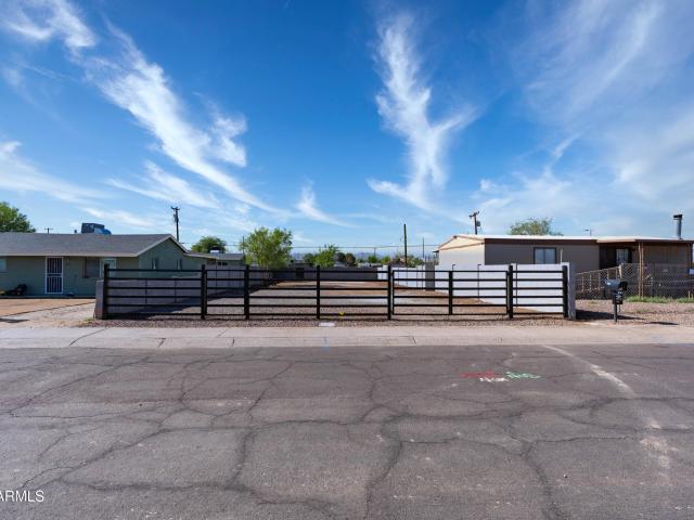 Land for sale in Laveen, Arizona