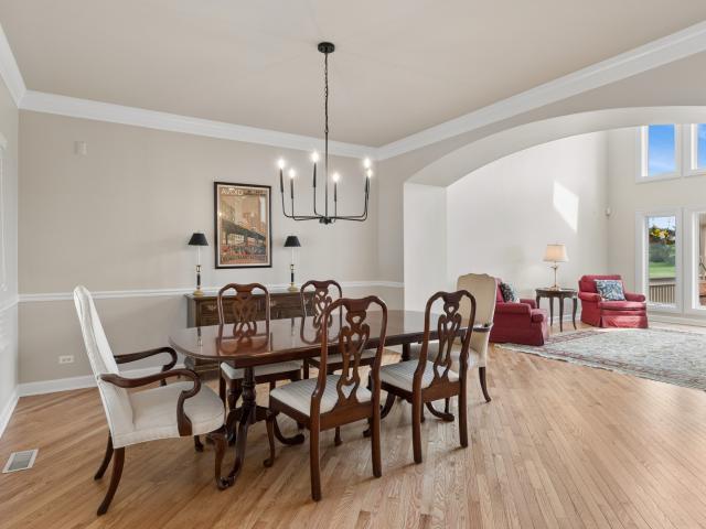 Townhouse for sale in Aurora, Illinois