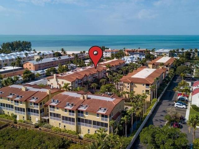 Townhouse for sale in Bradenton Beach, Florida