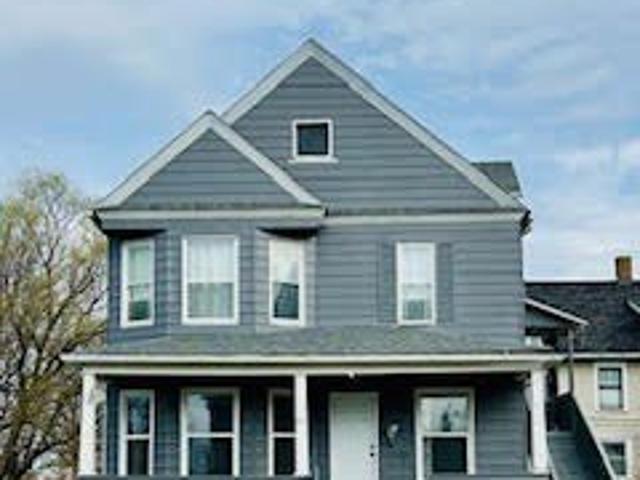 House for sale in Summit, Ohio
