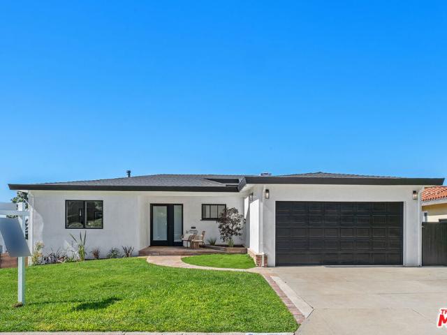 House for sale in Hollywood Riviera, Torrance