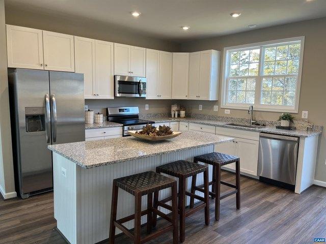 Townhouse for sale in Virginia