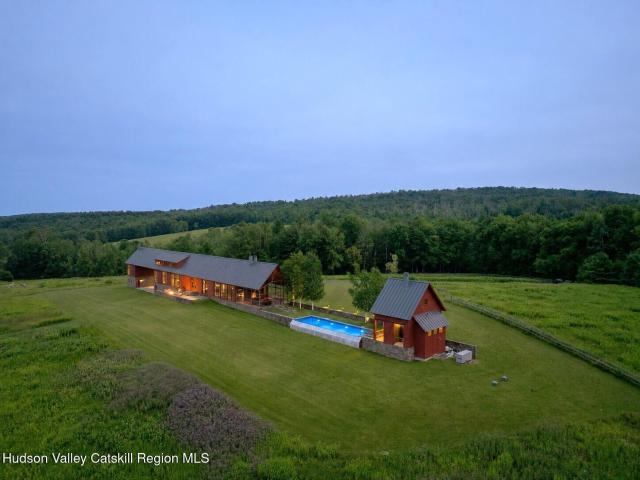 House for sale in Canaan, New York