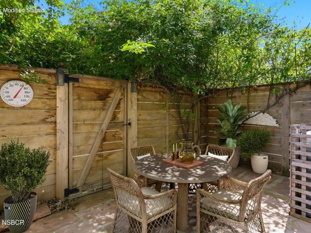 Townhouse for sale in Santa Ynez, California