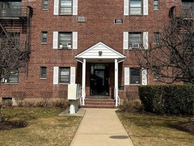 Condo for sale in Bergenfield, New Jersey