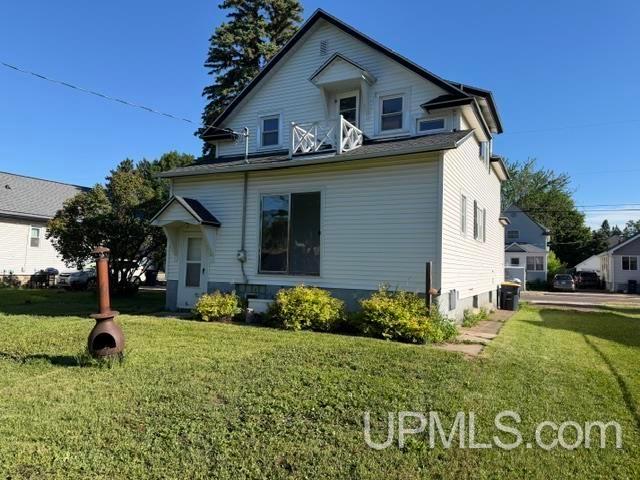 House for sale in Ironwood, Michigan