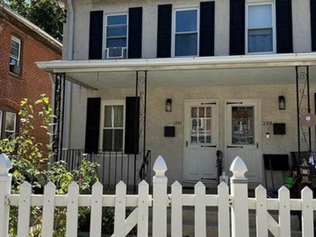 Townhouse for sale in Delco, Pennsylvania