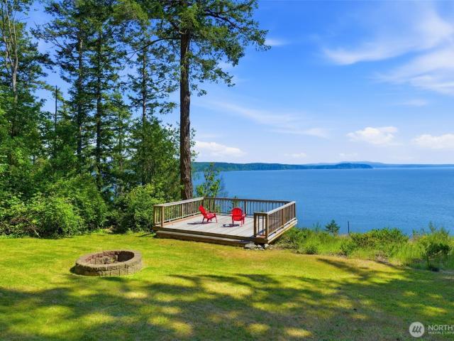 House for sale in Quilcene, Washington