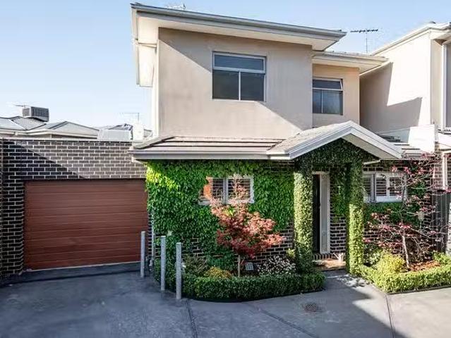 House for rent in Airport West, Victoria