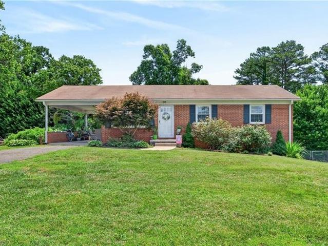 House for sale in Mount Airy, North Carolina