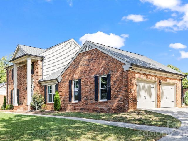 House for sale in Sardis Plantation, Matthews