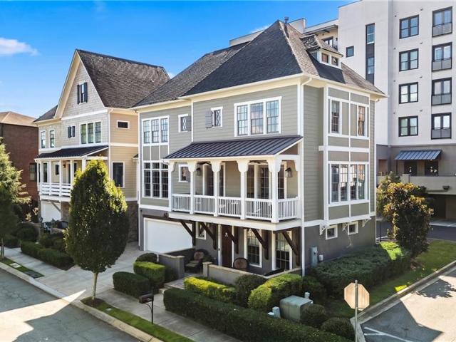 Townhouse for sale in Woodstock, Georgia