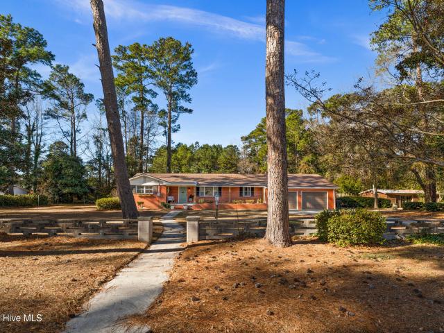 House for sale in Wallace, North Carolina